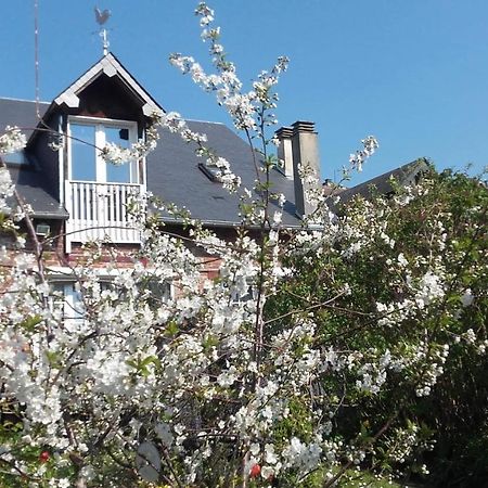 Vacances Paisibles Sur La Cote Fleurie. Trouville-sur-Mer Buitenkant foto